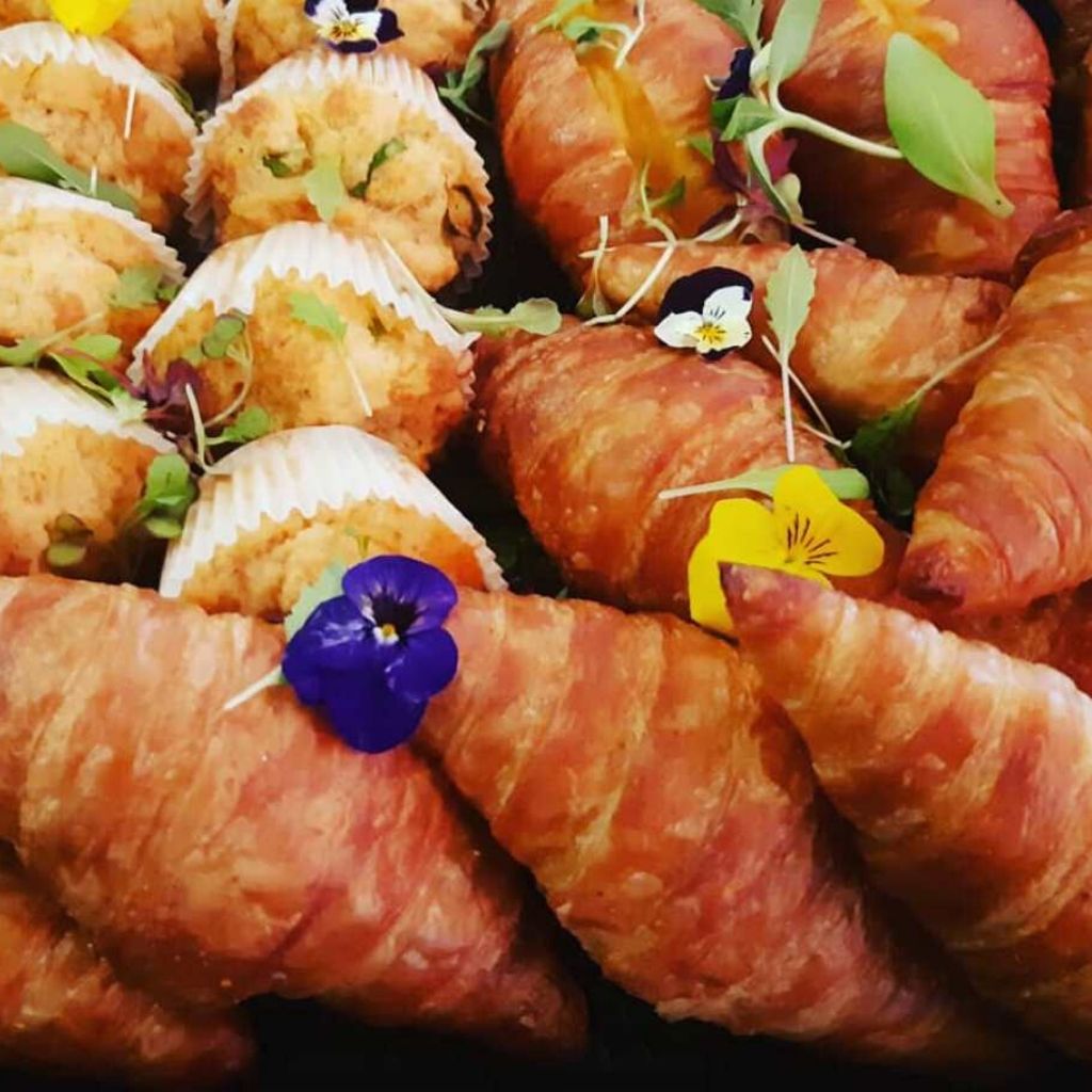 Mini butter croissants per dozen