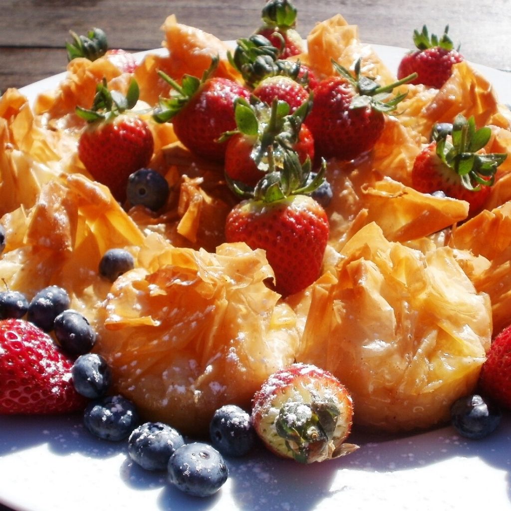 Phyllo pastry medley platter 30 piece